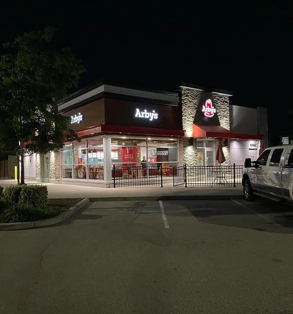 commercial-electrician-in-burnaby